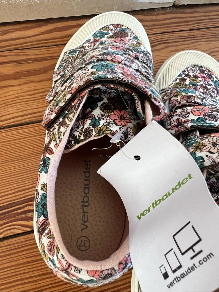 Baskets fleuries liberty - photo numéro 5