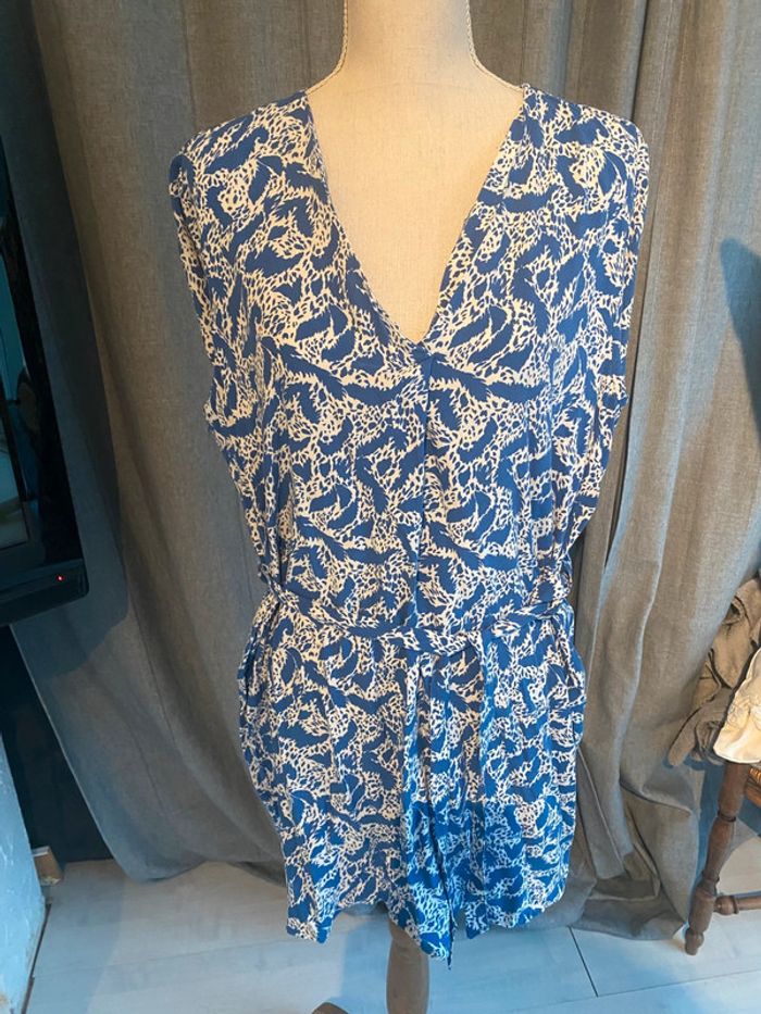 Robe courte bleue et blanche vila 42