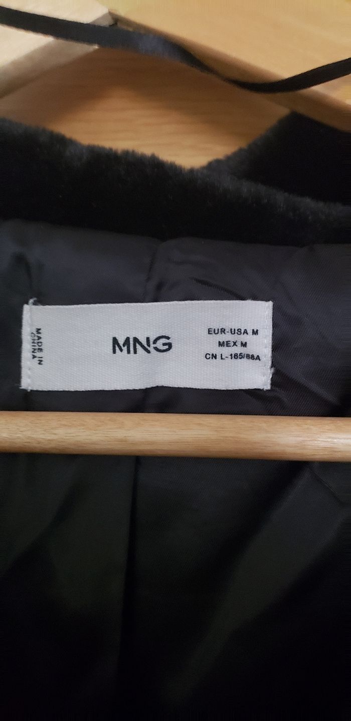 Manteau en fausse fourrure Mango - photo numéro 4