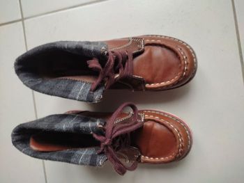 Chaussures enfants pointure 30 marque TAMS 8 euros
