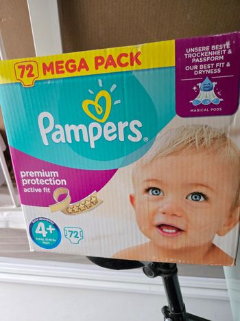 Couches Pampers Premium Protection 4+ – 72 couches – neuf