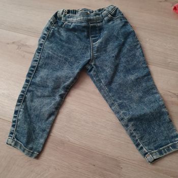 Jean zara 18/24 mois