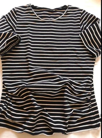 Superbe  haut  de grossesse  de créateur  taille  46 neuf