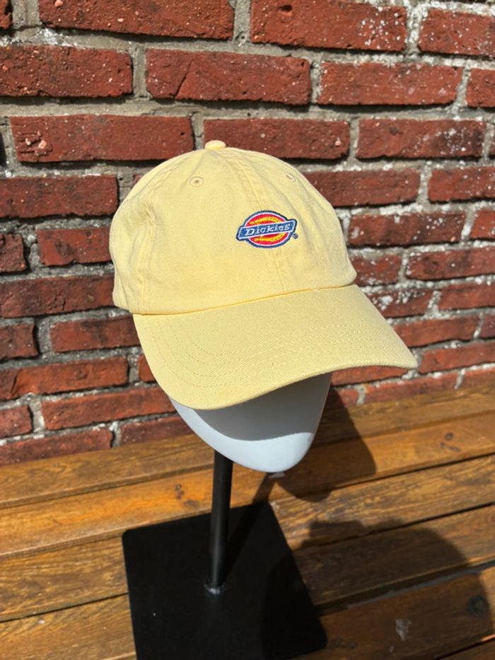 Casque jaune dickies comme neuves