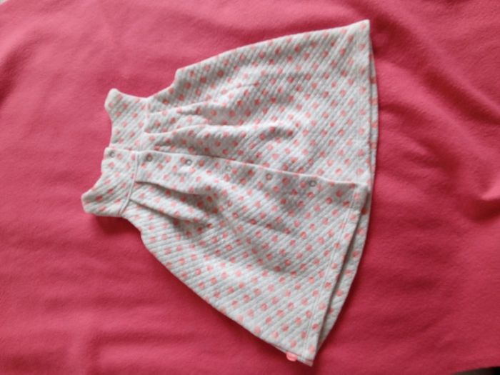 Robe hiver sans manches 6mois - photo numéro 2