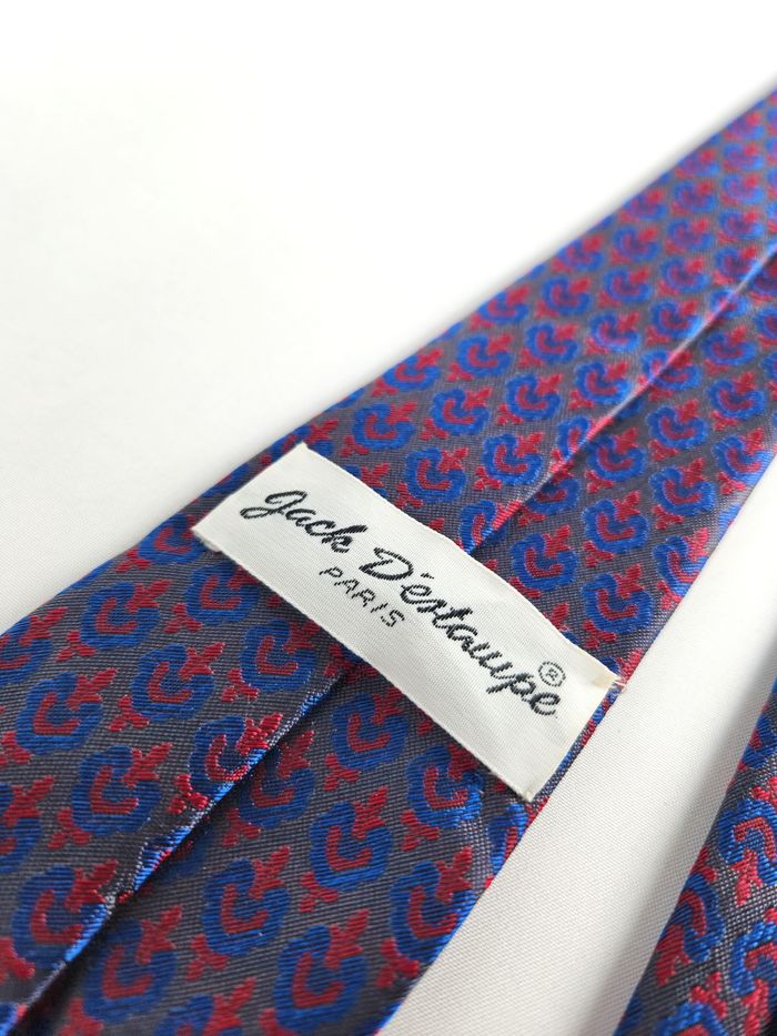 Cravate Jack d'Estaupe Paris Soie Homme Motifs Géométriques Rouge Bleu Marine Élégante - photo numéro 5