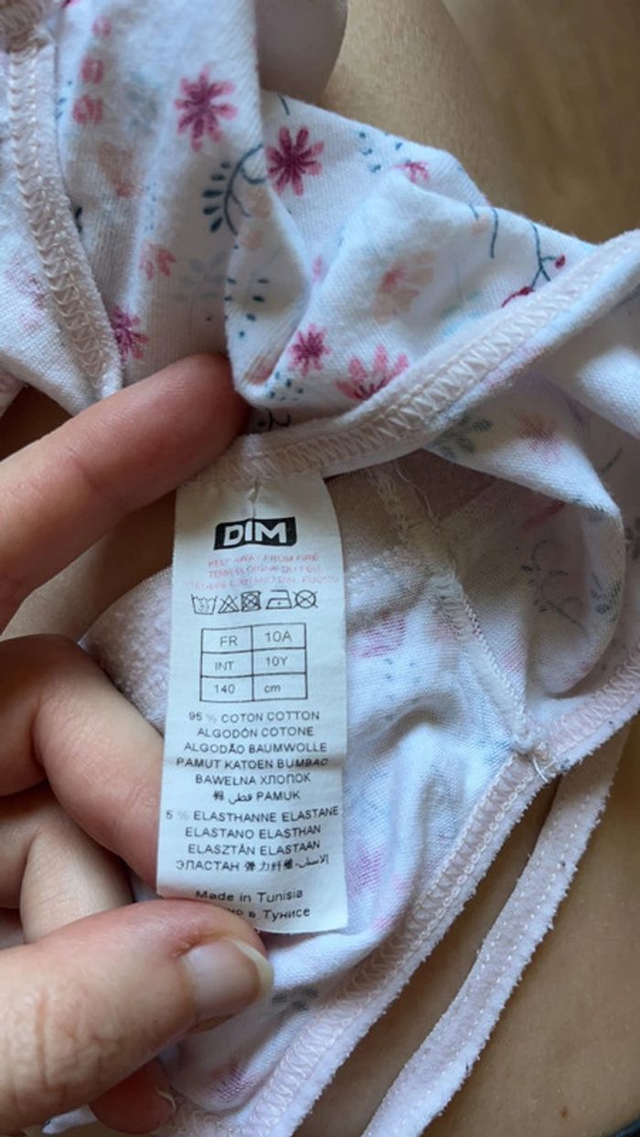 Lot de 2 Brassières Dim et Petit Bateau 10 ans - photo numéro 4
