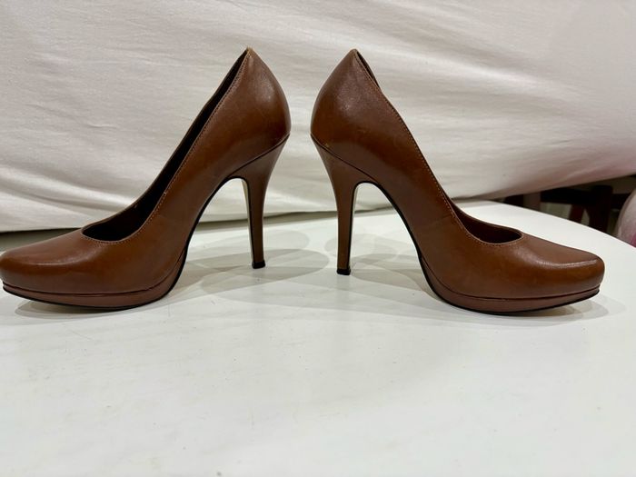 Escarpins San Marina camel taille 38 - photo numéro 2