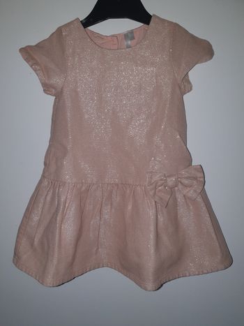 Robe de fete T.18M