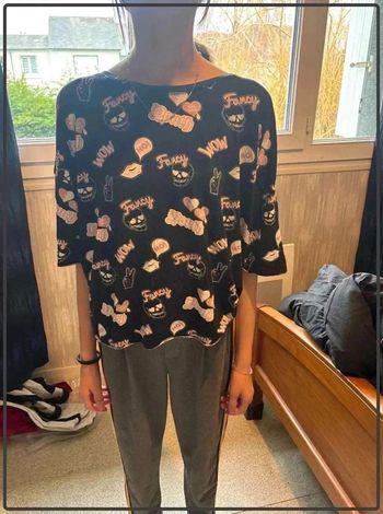 T  shirt  taille  34