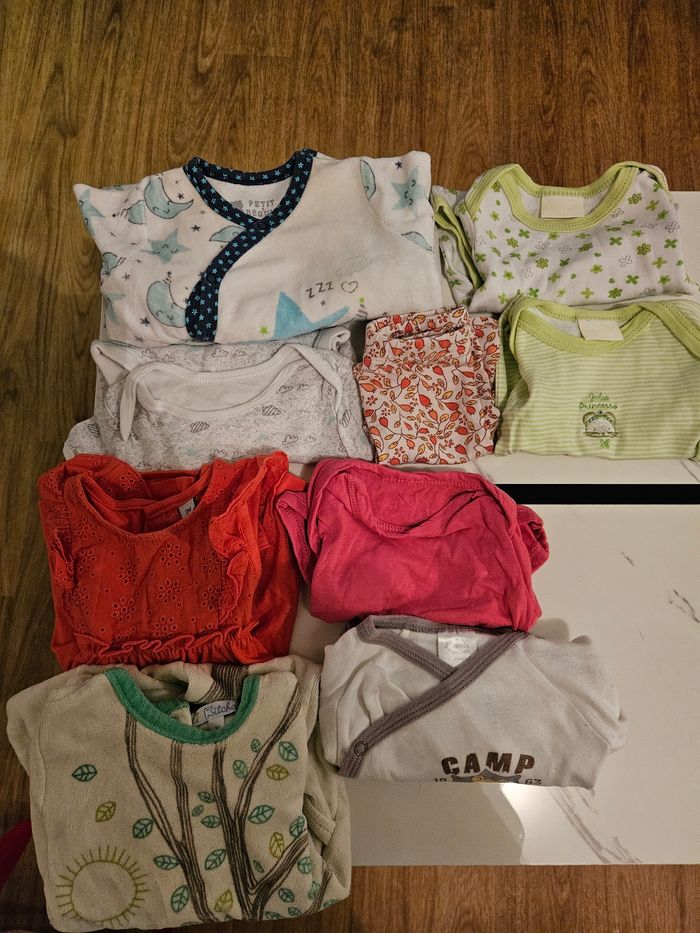 Lot de vêtements - photo numéro 7