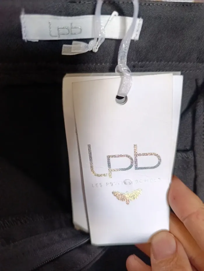 Neuf Pantalon les petites bombes LPB noir taille 34 - photo numéro 4