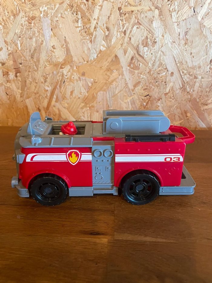 Idée cadeau 🎁 Figurine Marcus Rescue Ensemble de Jeu Transformable 2 en 1 en hélicoptère - photo numéro 12