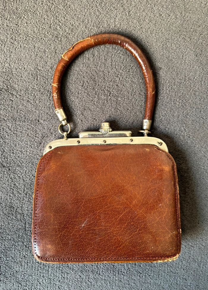 Sac à main ancien en cuir années 30 - photo numéro 4