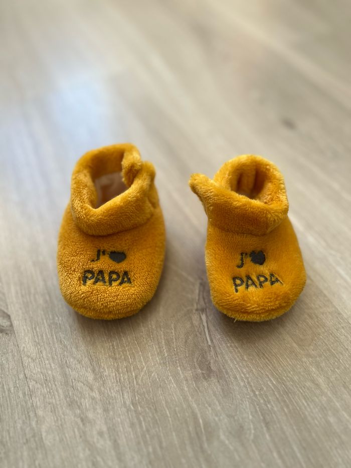 Chaussons jaune