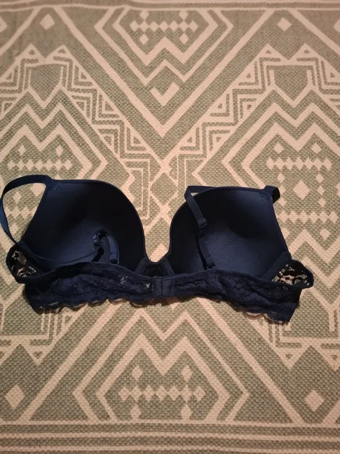 Lot 3 soutien-gorge 100c - photo numéro 8