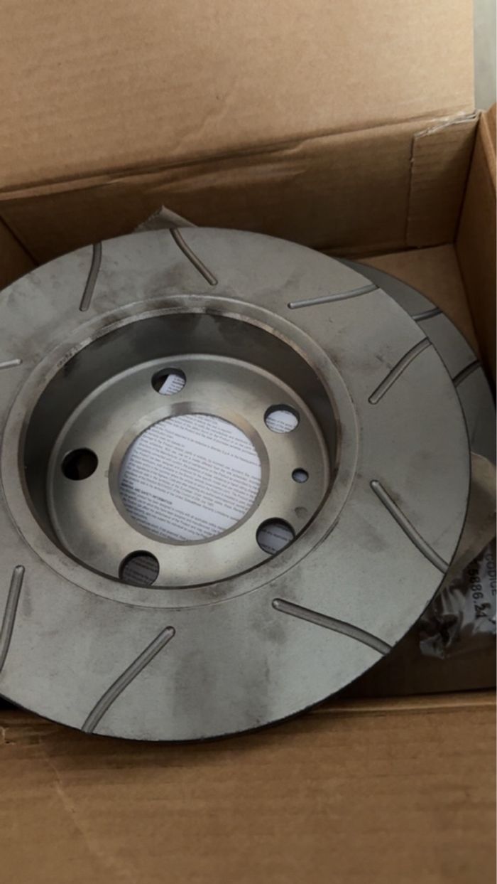 Disque de frein BREMBO - photo numéro 2