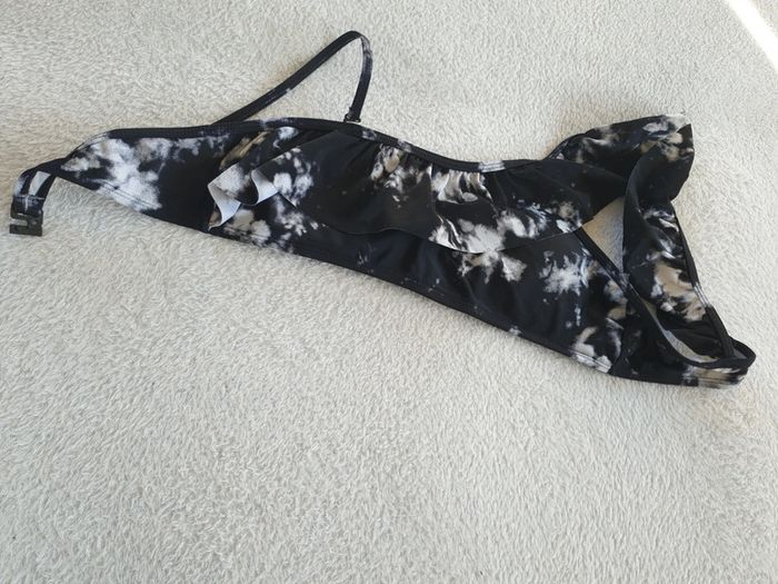 Maillot de bain 2 pieces 16 ans ou S - photo numéro 7