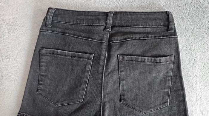 Magnifique short noir XS - photo numéro 7