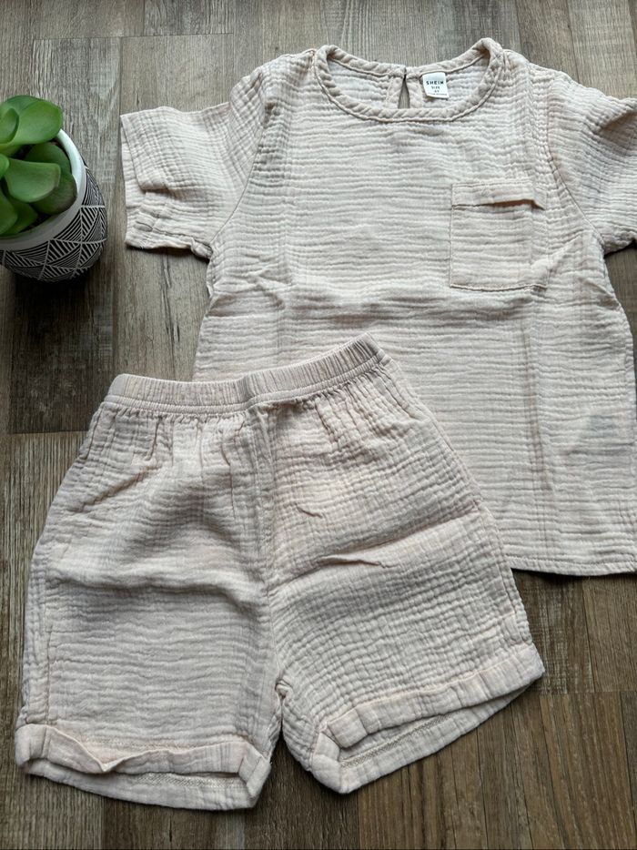 - Ensemble Shein - 6 ans - Neuf sans étiquette