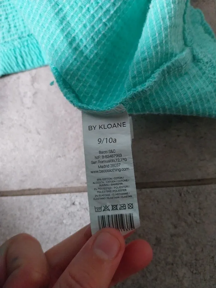 Robe epaules dénudées - photo numéro 4