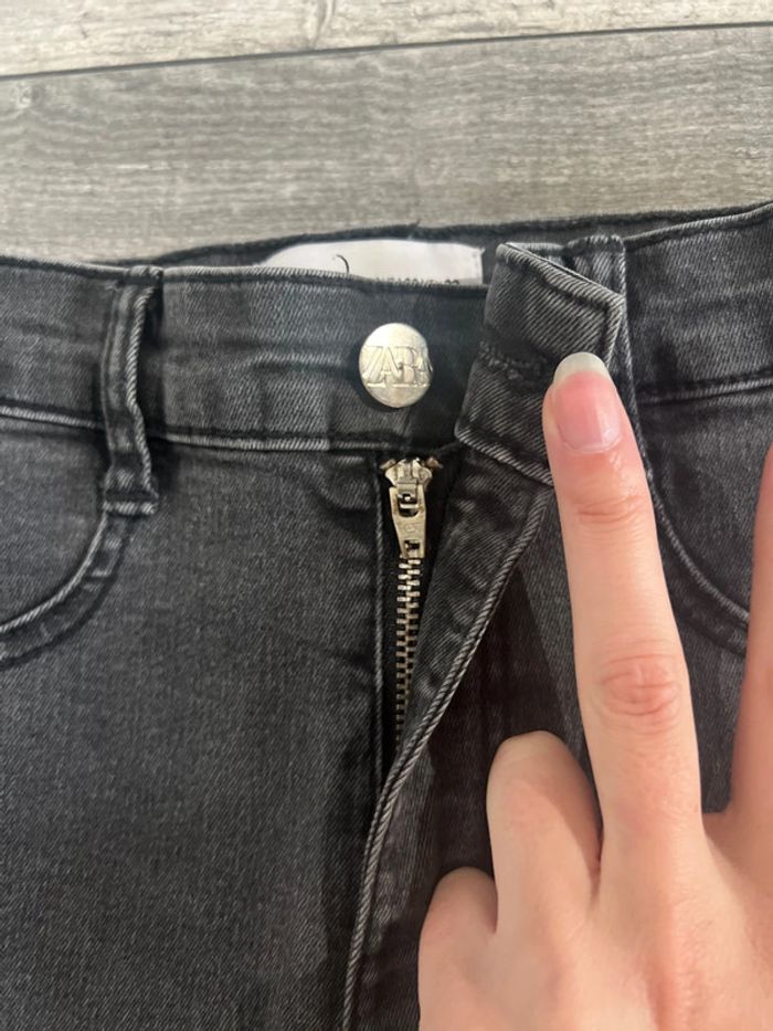 Jeans troués - photo numéro 7