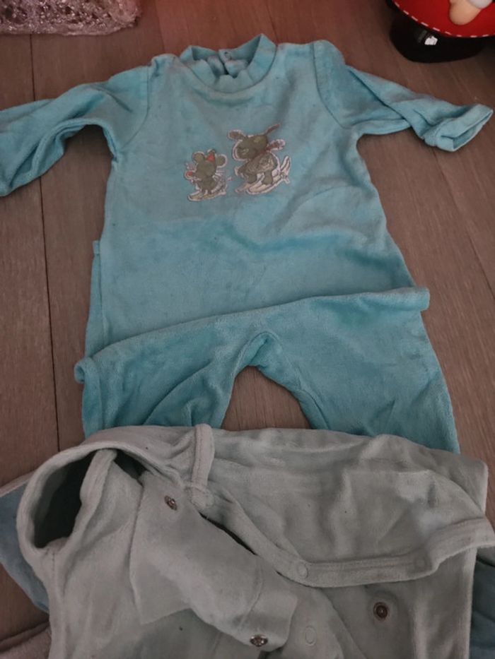 Lot de 4 pyjamas - photo numéro 4