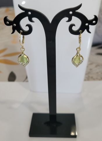 BOUCLES D'OREILLES ANNEAUX FEUILLE VERTE STRASS ! NEUF!