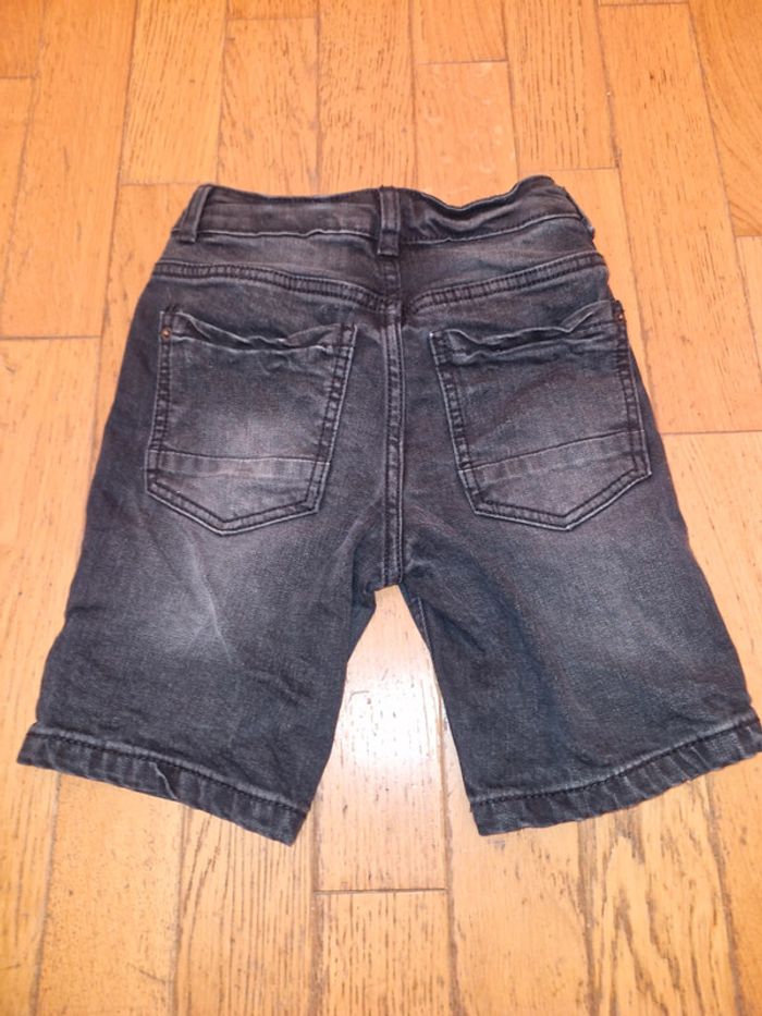 Short kiabi 8 ans - photo numéro 2