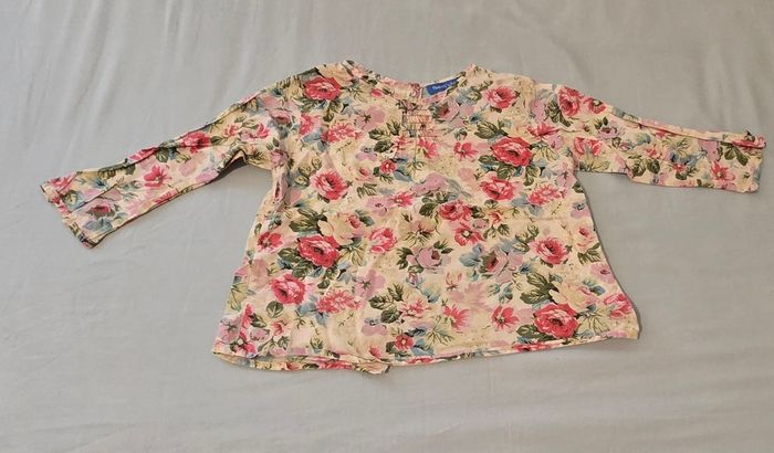 Lot vêtements fille - photo numéro 2