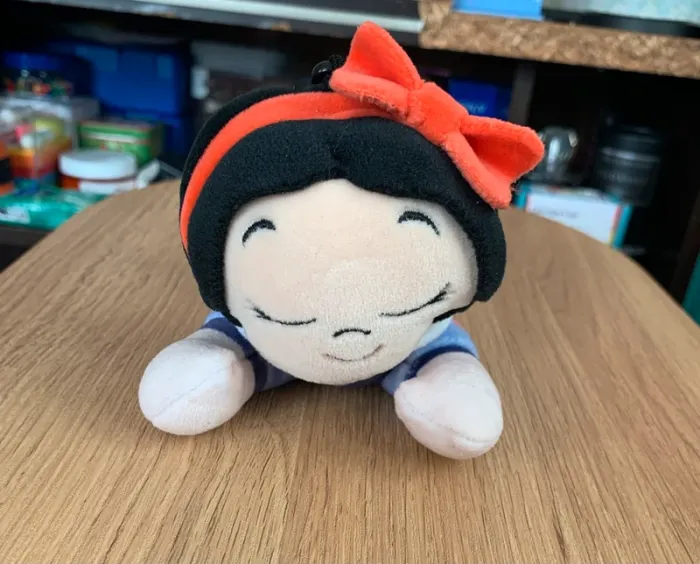 Lot 3 snuglets Disney