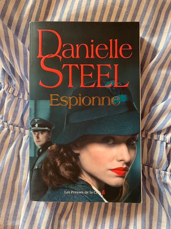 Espionne - Danielle Steel