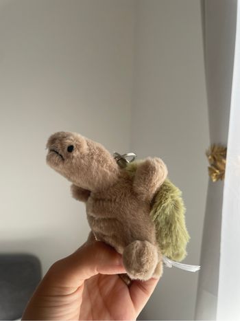Porte clefs en peluche Timmy la tortue 🐢