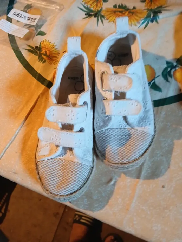 Lot de 3 paires basket fille t 28 - photo numéro 2