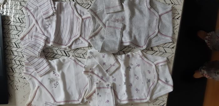 lot de bodies(naissance)