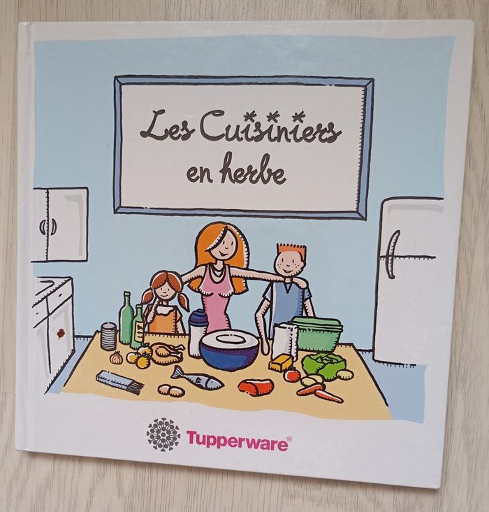 Livre Les cuisiniers en herbe Tupperware