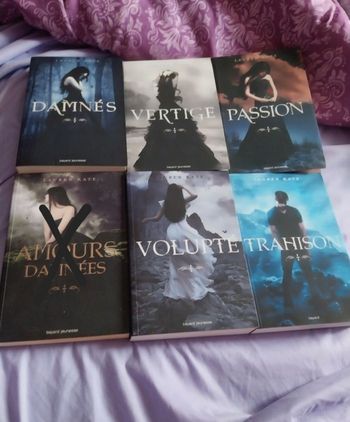 Romans Damnés tomes 1 à 5 Trahison Lauren Kate Volupté Bayard Intégrale
