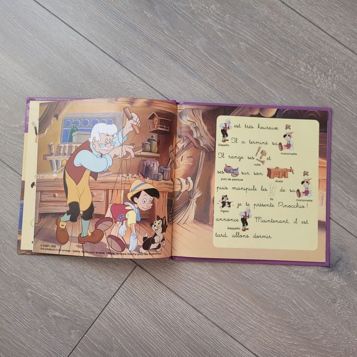 Livre " Pinocchio, le pantin au grand coeur. Disney . Édition Hachette - photo numéro 2