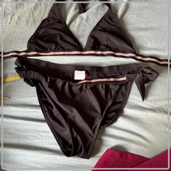 Ensemble  maillot de  bain taille 44  marque  tissaia - photo numéro 2