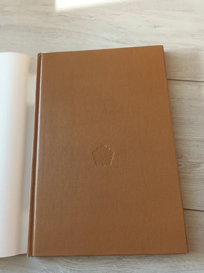 Livre Bonsaïs par Christine Stewart - photo numéro 6