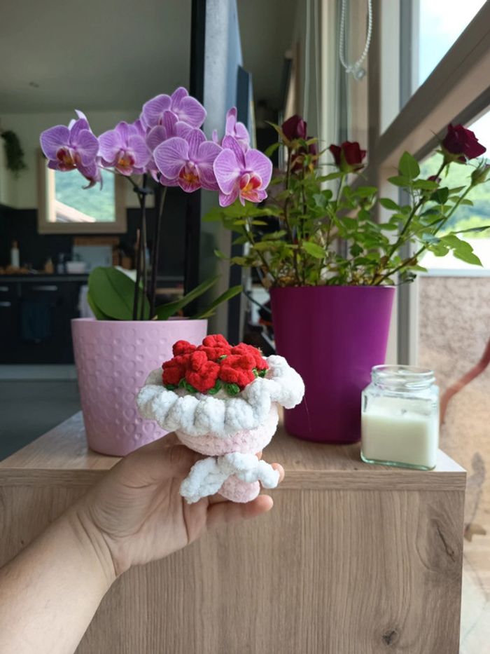 Peluche bouquet de fleur crochet neuf - photo numéro 2