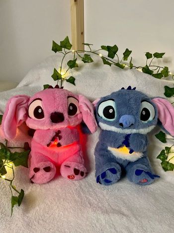 Peluche lumineuse Disney Stitch/Angel qui respire 🩷🩵