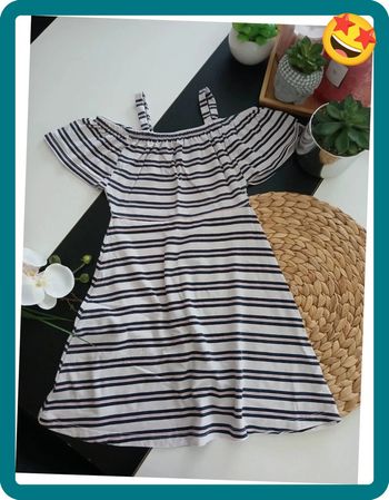 Robe d'été à rayures Taille 6 ans🌿💝