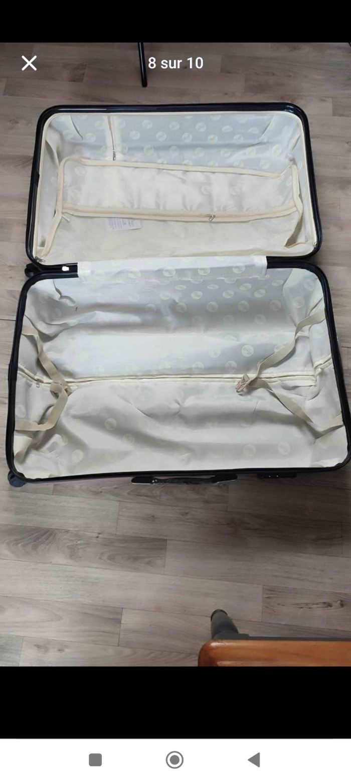 Valise moyenne et vanity - photo numéro 3