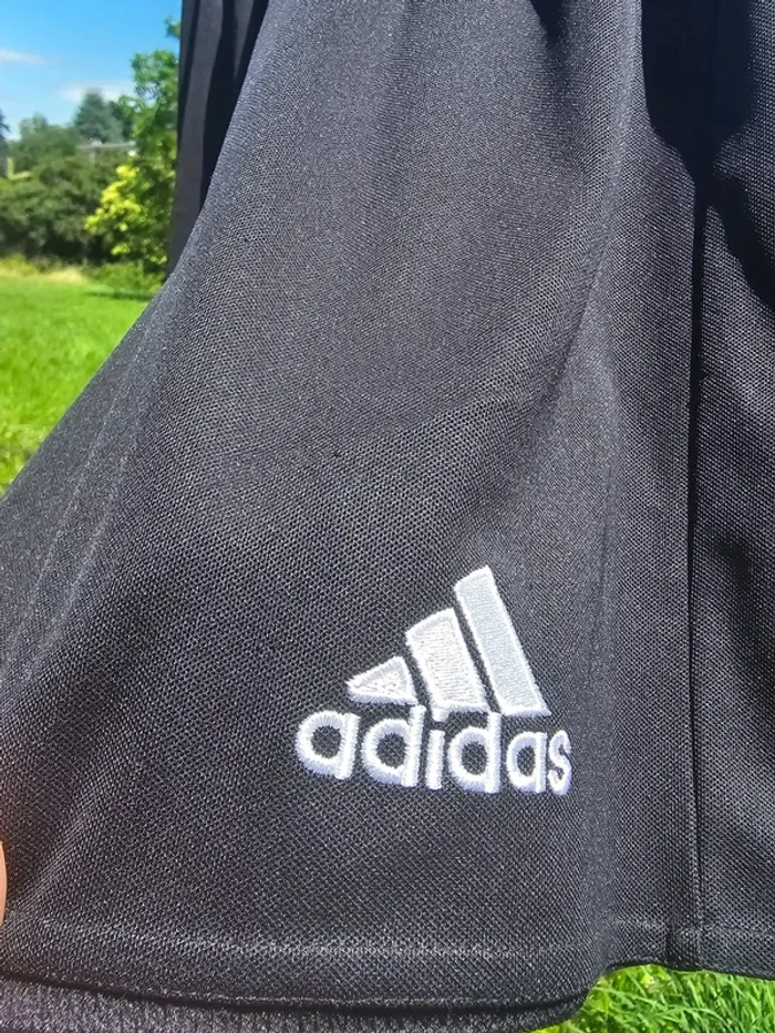 Short adidas 13/14 ans ( sport ,foot) - photo numéro 12