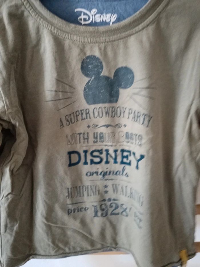 Pulls réversible disney mickey - photo numéro 4