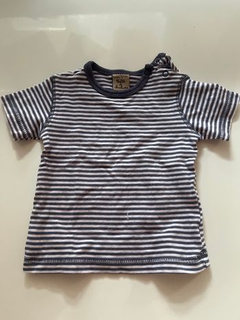 T-shirt à rayures bleu