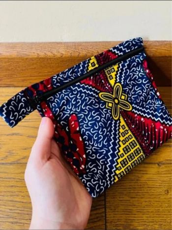 Sublime pochette africaine en coton noir à motif neuve