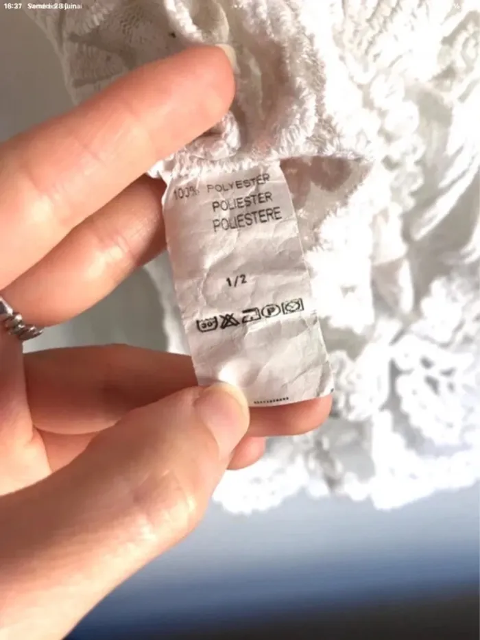 Haut blanc transparent et en dentelle blanche taille 36 - photo numéro 9