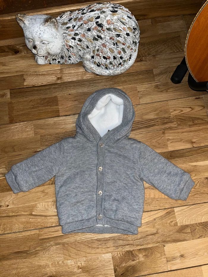 Gilet gris doublé bien chaud orchestra nickel 1mois/54cm